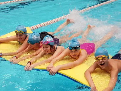 More Of Life - Nauka Pływania OCHOTA CSR WUM